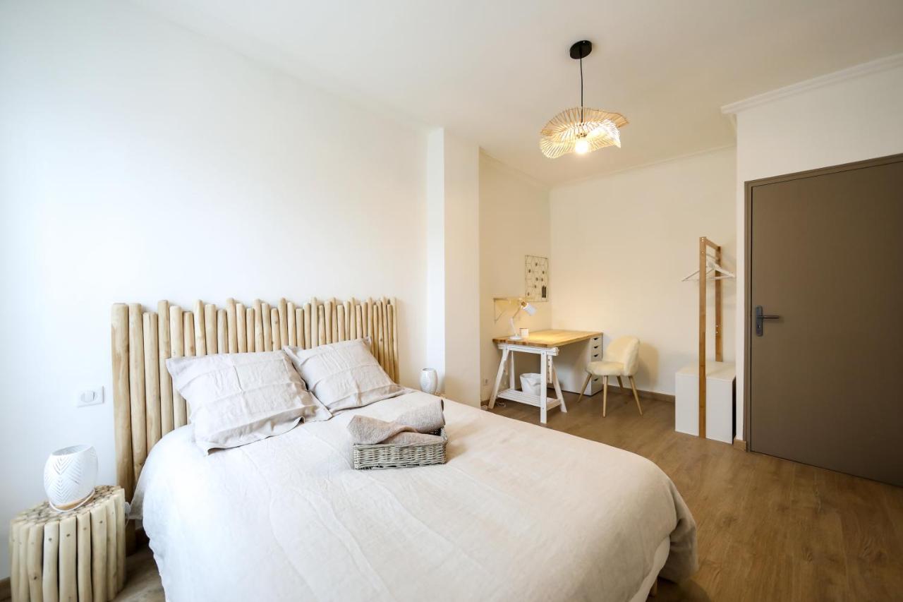 Le Lavandin, Spacieux Et Moderne P4, Centre Ville, Wifi Nîmes Esterno foto
